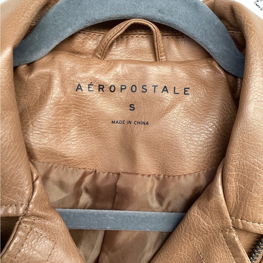 NWOT Aeropostale Moto Faux Leather Jacket~ Tan~ Size Small - Picture 2 of 4